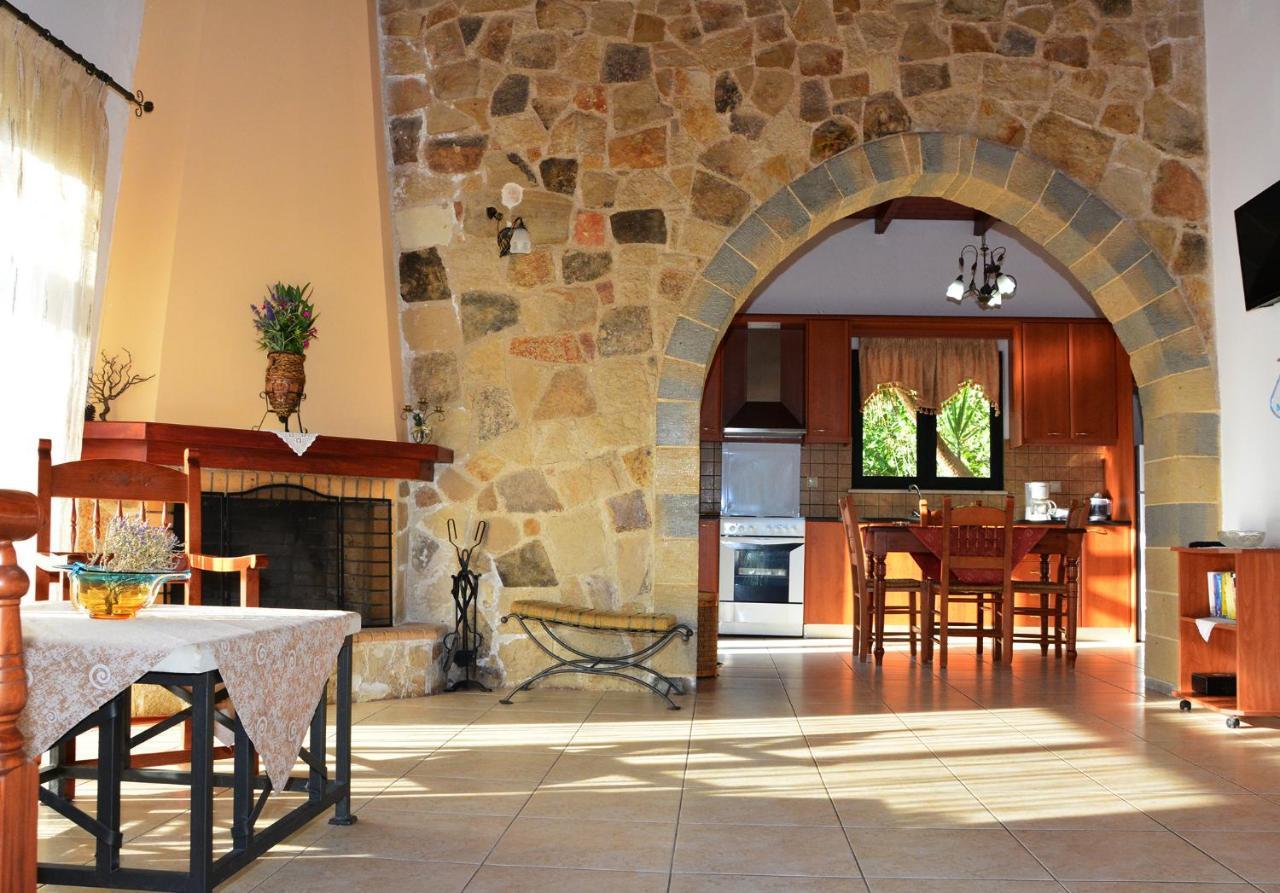 Villa Manos Kalamítsion Amigdhálion Exterior foto