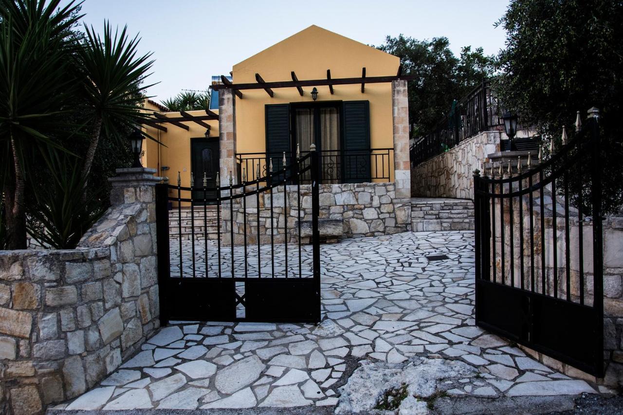Villa Manos Kalamítsion Amigdhálion Exterior foto